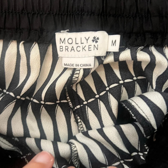 Molly Braken joggers size medium black and white in excellent like-new condition - Picture 3 of 3